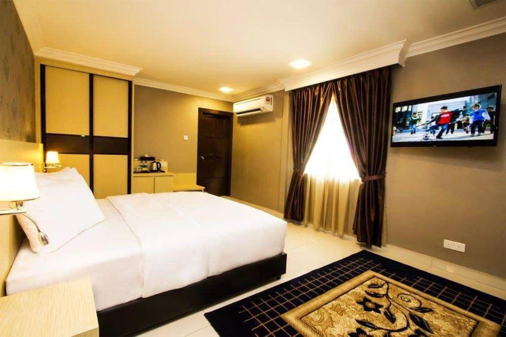 New Kesuma Villa Exclusive Stay Parit Raja Exterior photo